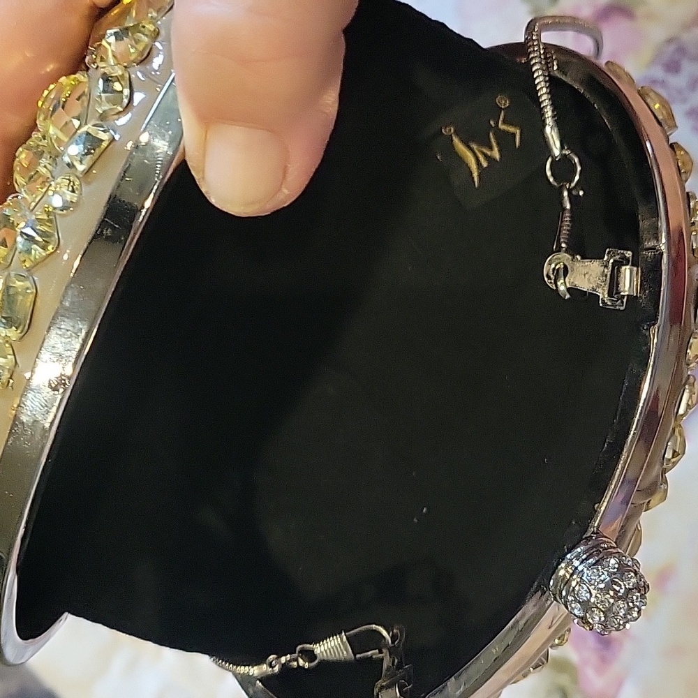 Elegant Small Golden Yellow" Topaz Gemstone/ Silver Trim Crystal Clutch - Picture 3 of 5
